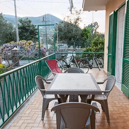Happy House Ischia Casa vacanze *